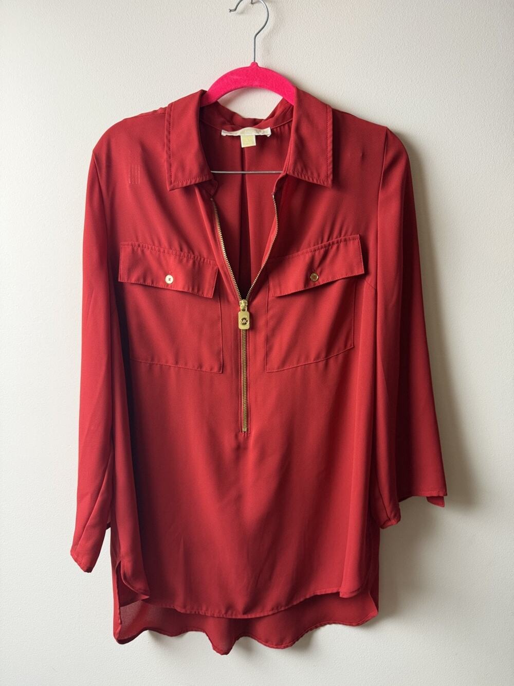 Michael Kors Women's Red Roll-Tab Sleeve Top With Gold Accents Size Large